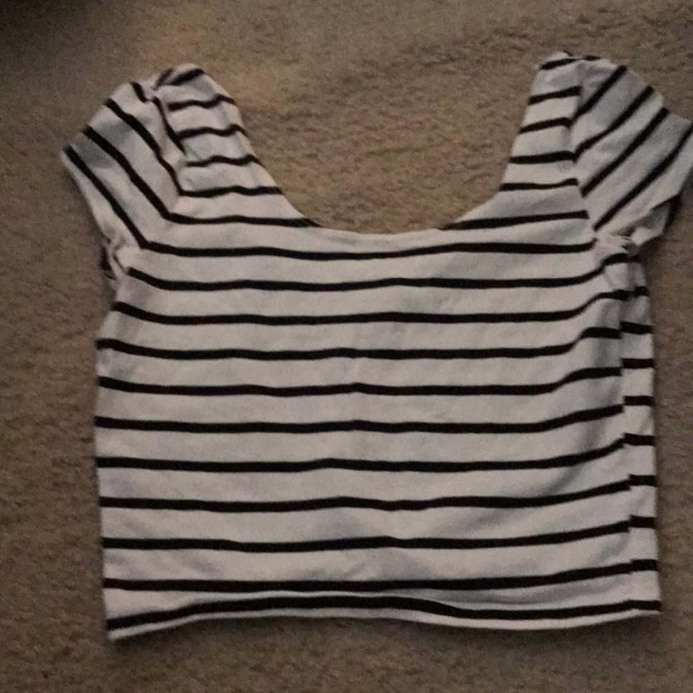 Striped crop top bundle! - Picture 4 of 4